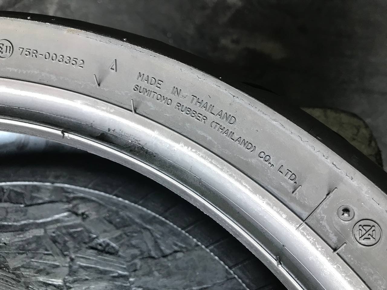 150/60 R17 Dunlop Sportmax GPR 300