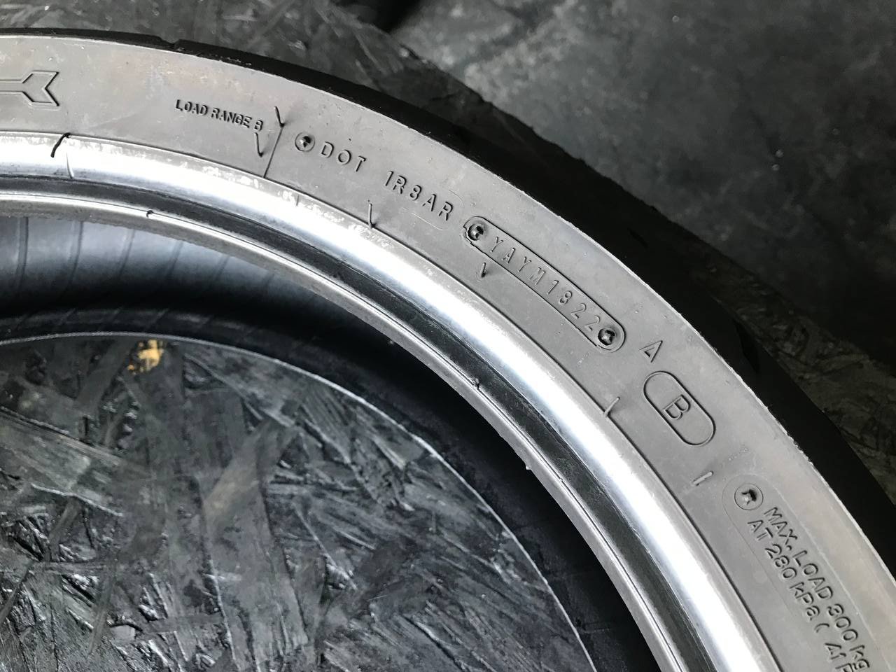 150/60 R17 Dunlop Sportmax GPR 300