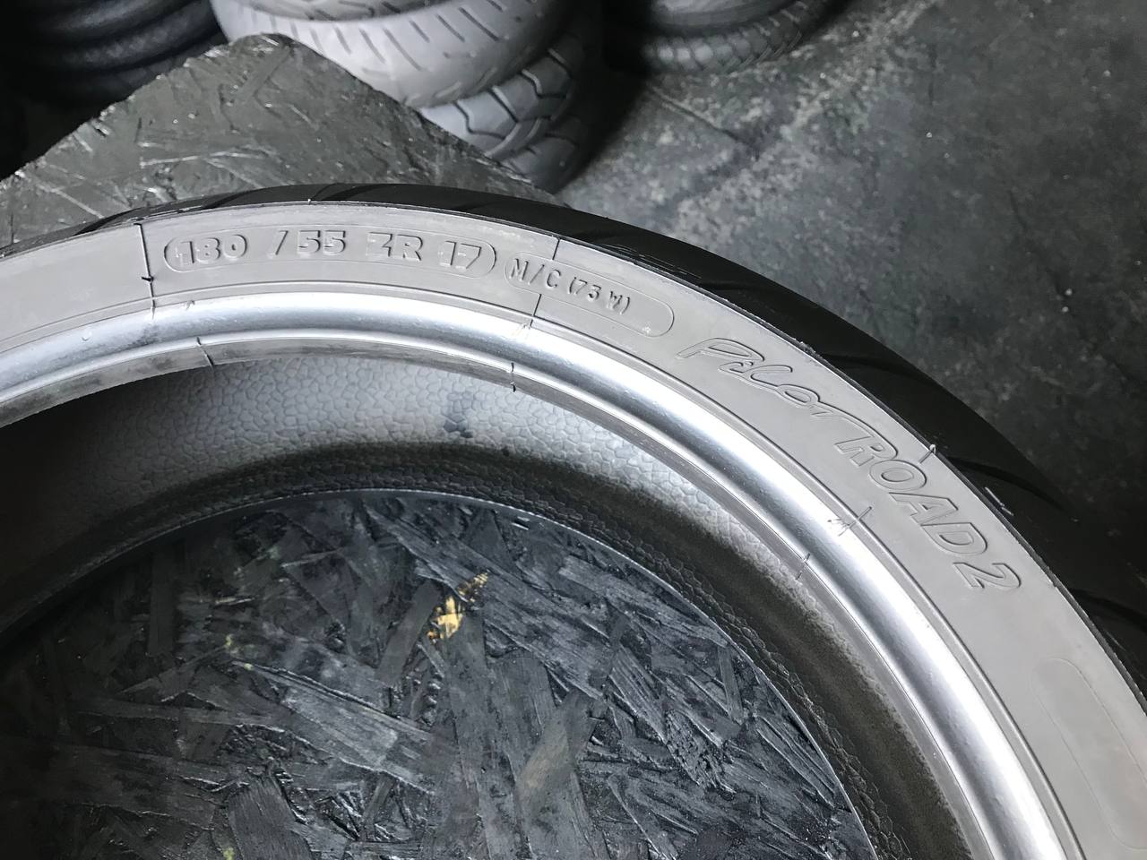 180/55 R17 Michelin Pilot Road 2