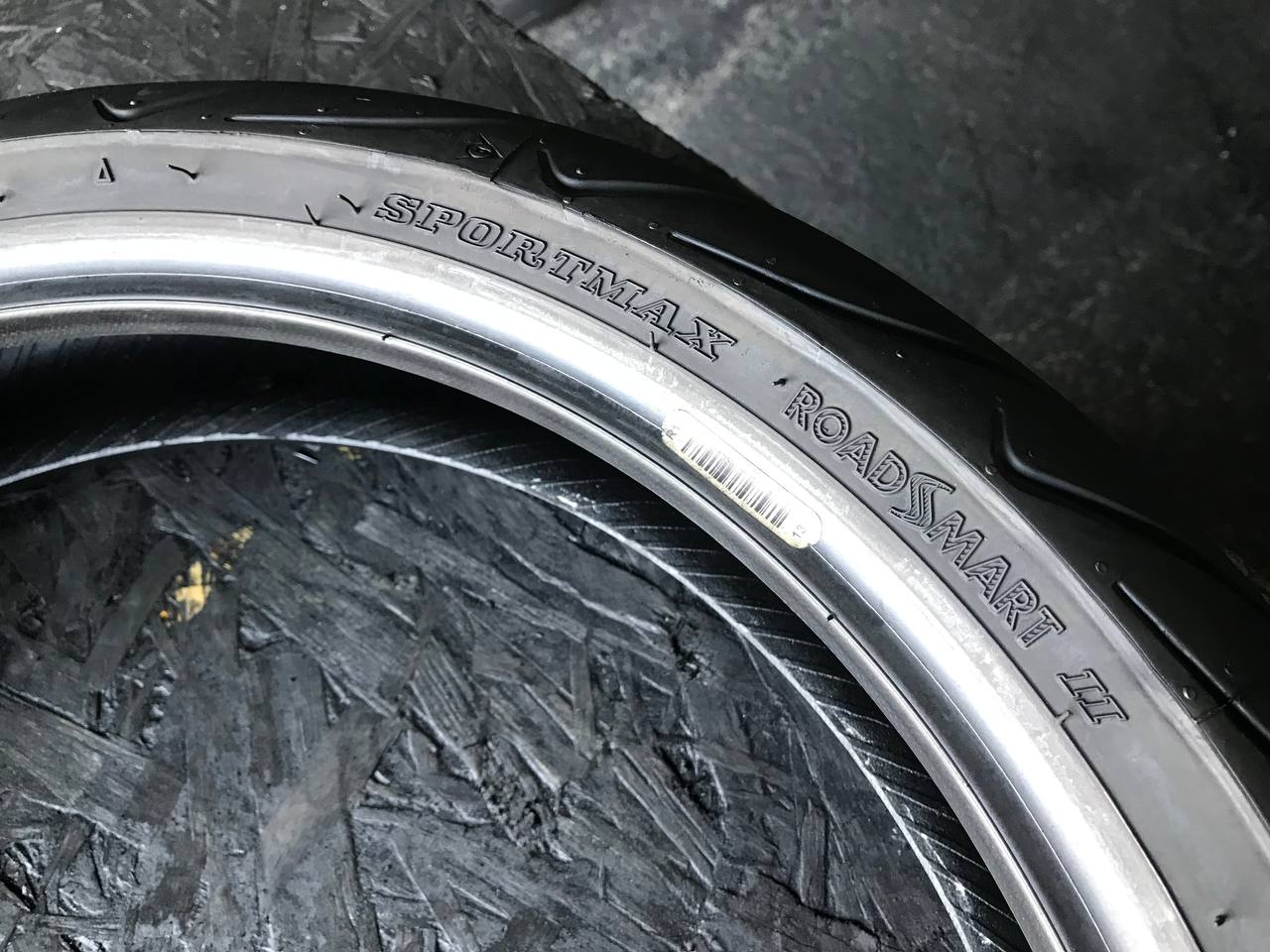 120/70 R17 Dunlop SportMax RoadSmart II