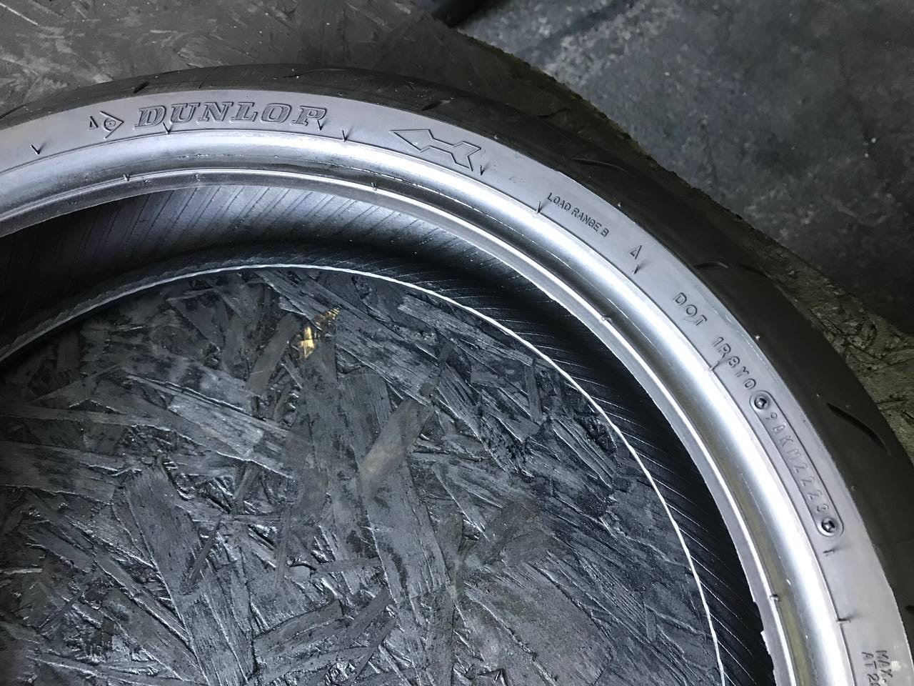 120/70 R17 Dunlop SportMax RoadSport 2