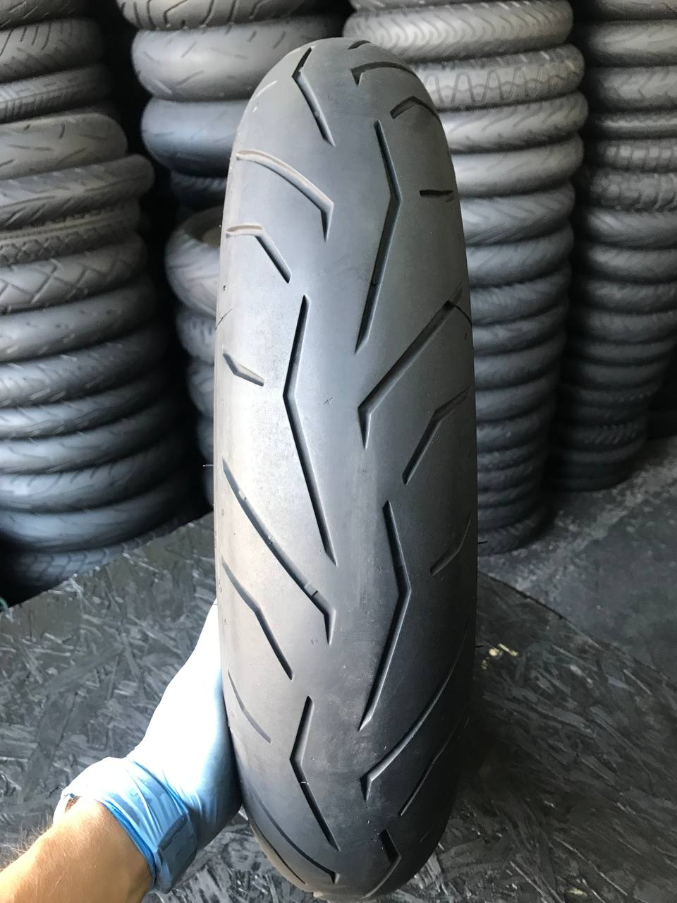 120/70 R17 Pirelli Diablo Rosso II