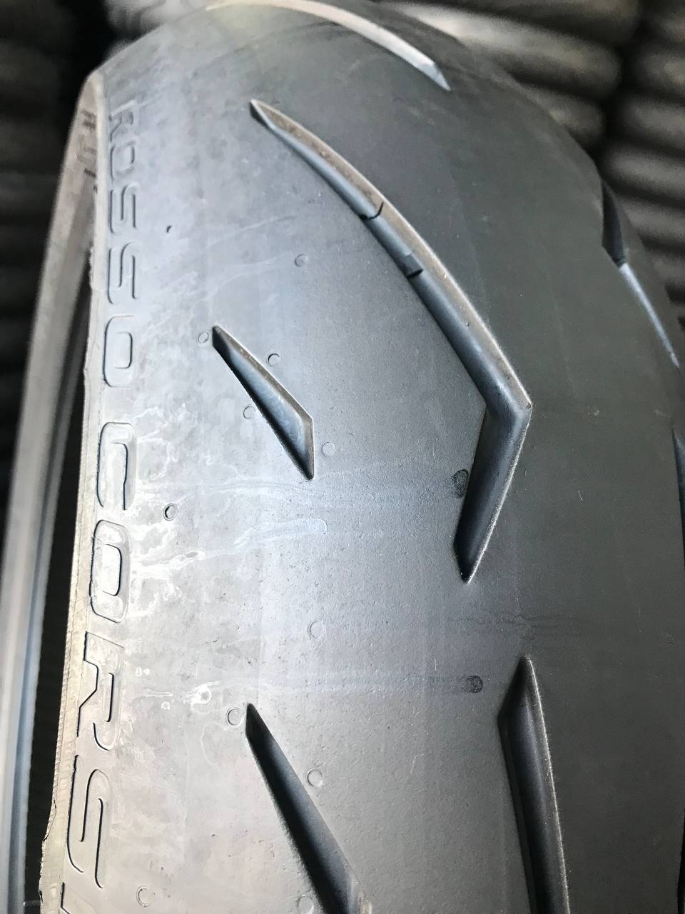 180/55 R17 Pirelli Diablo Rosso Corsa II