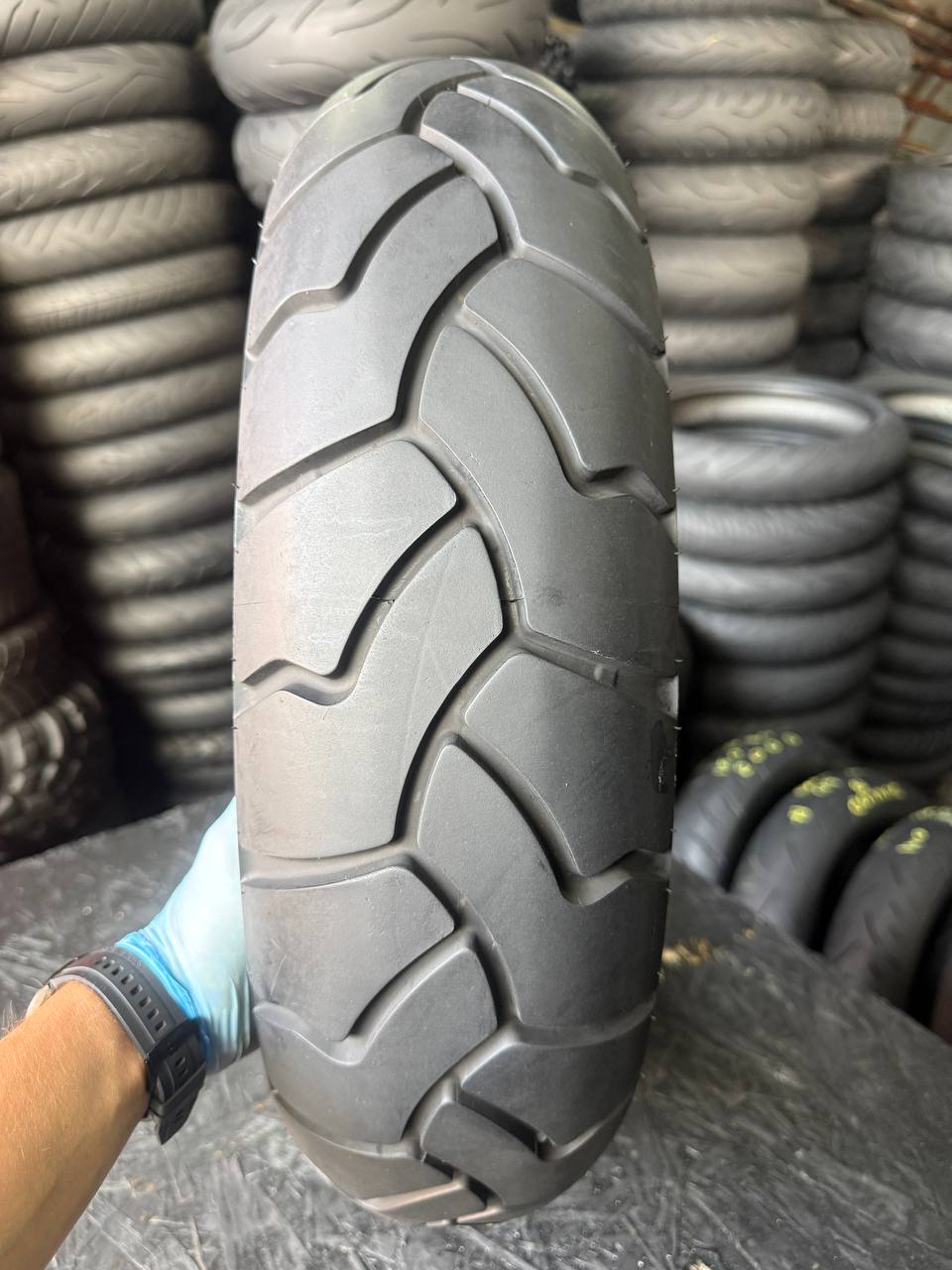150/70 R17 Bridgestone Battle Wing BW-502