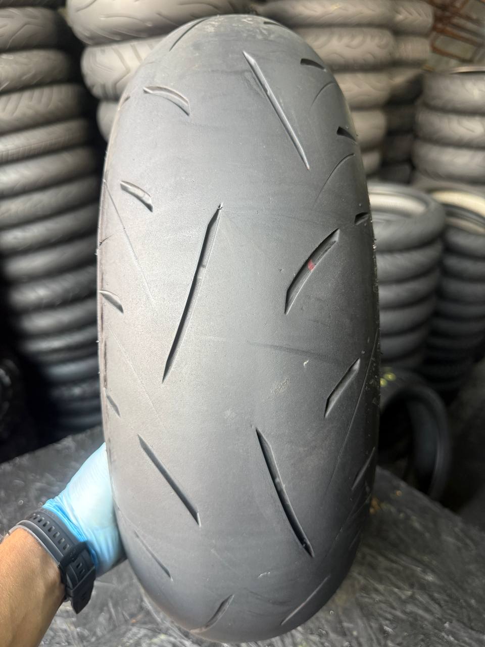 180/55 R17 Dunlop SportMax RoadSport 2