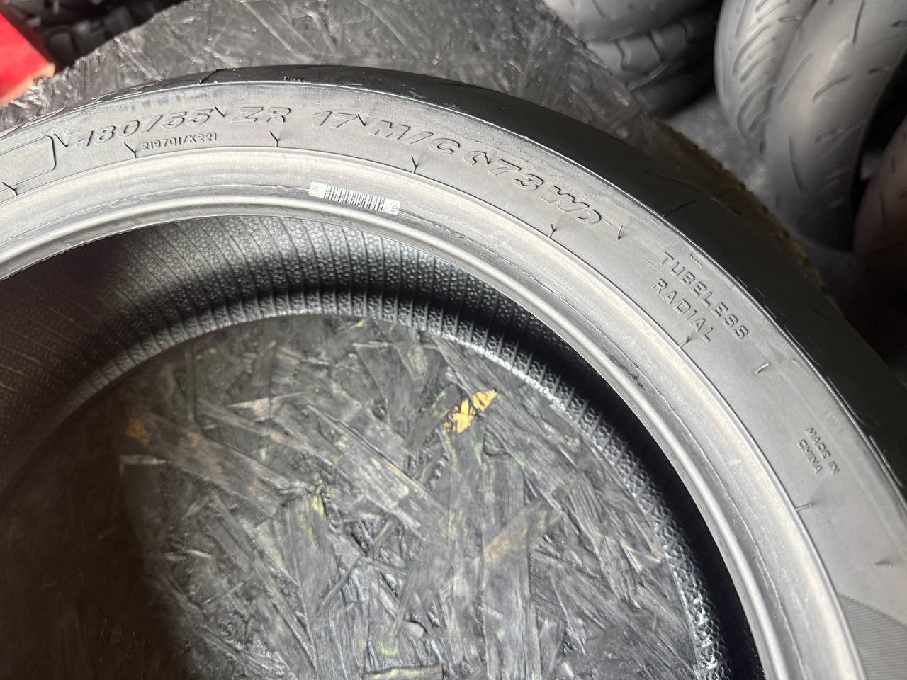 180/55 R17 Pirelli Diablo Rosso II