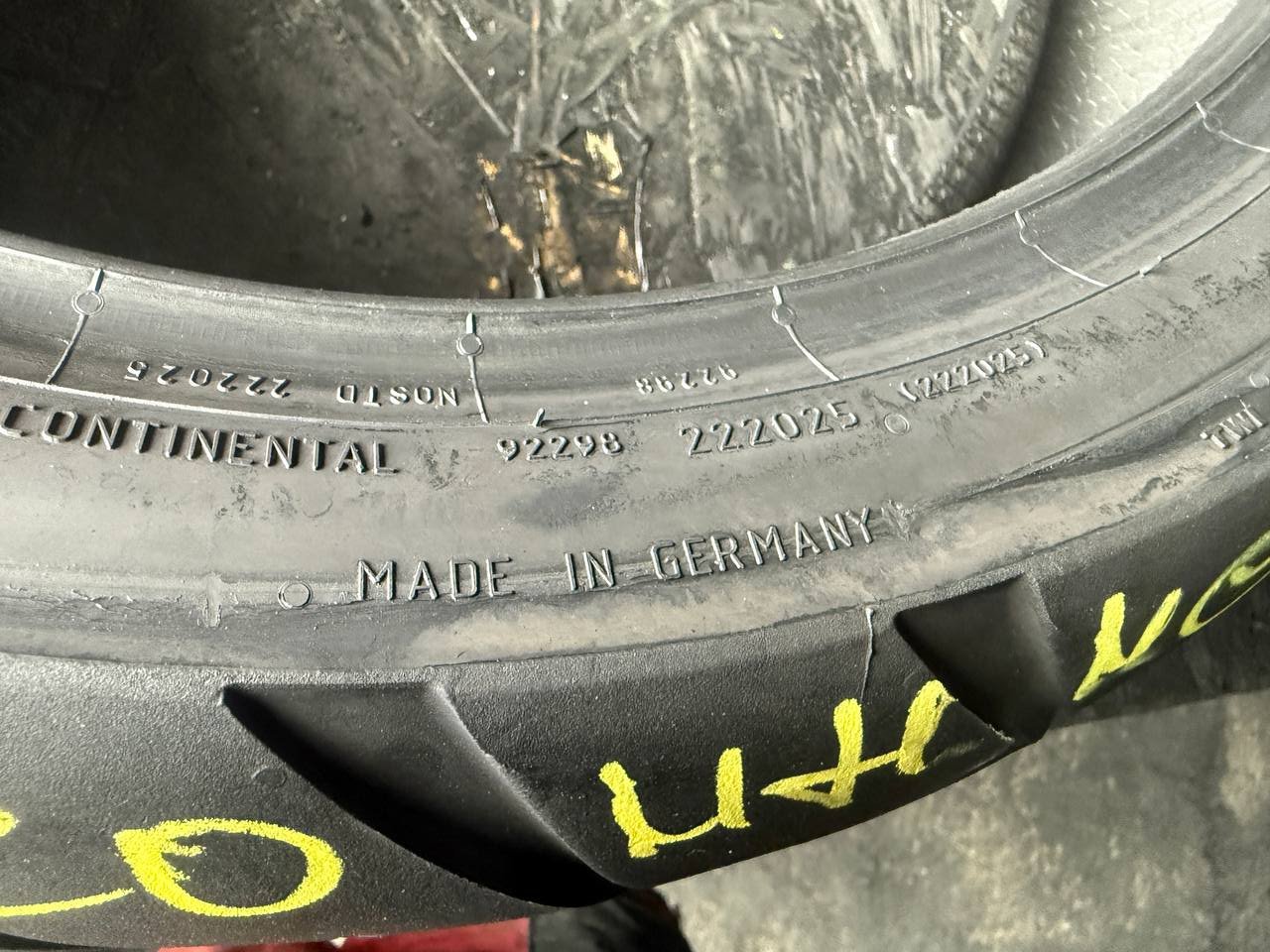 160/60 R17 Continental ContiTrailAttack 2