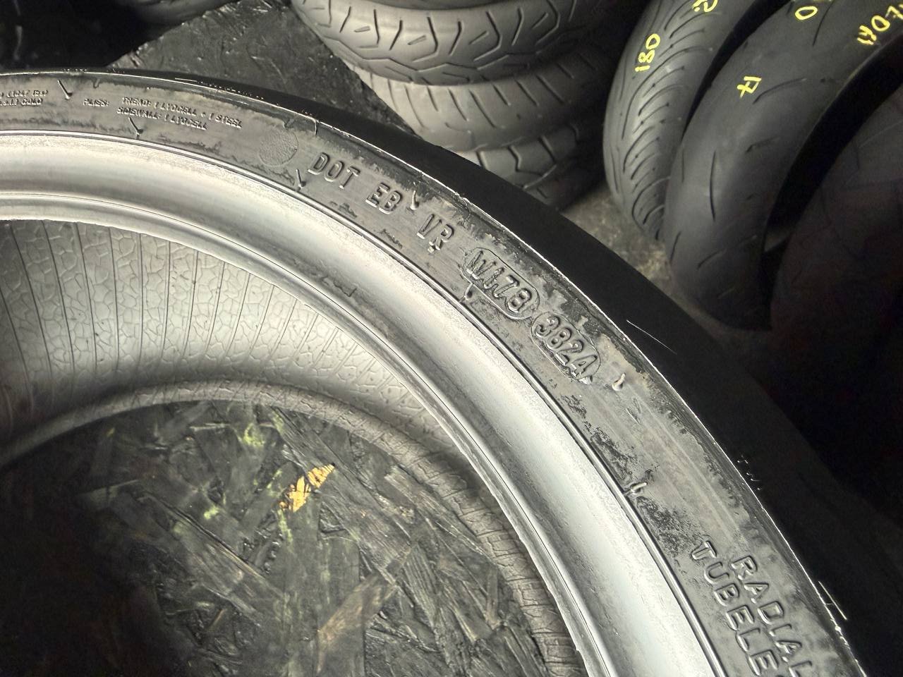 240/45 R17 Pirelli Diablo Rosso III