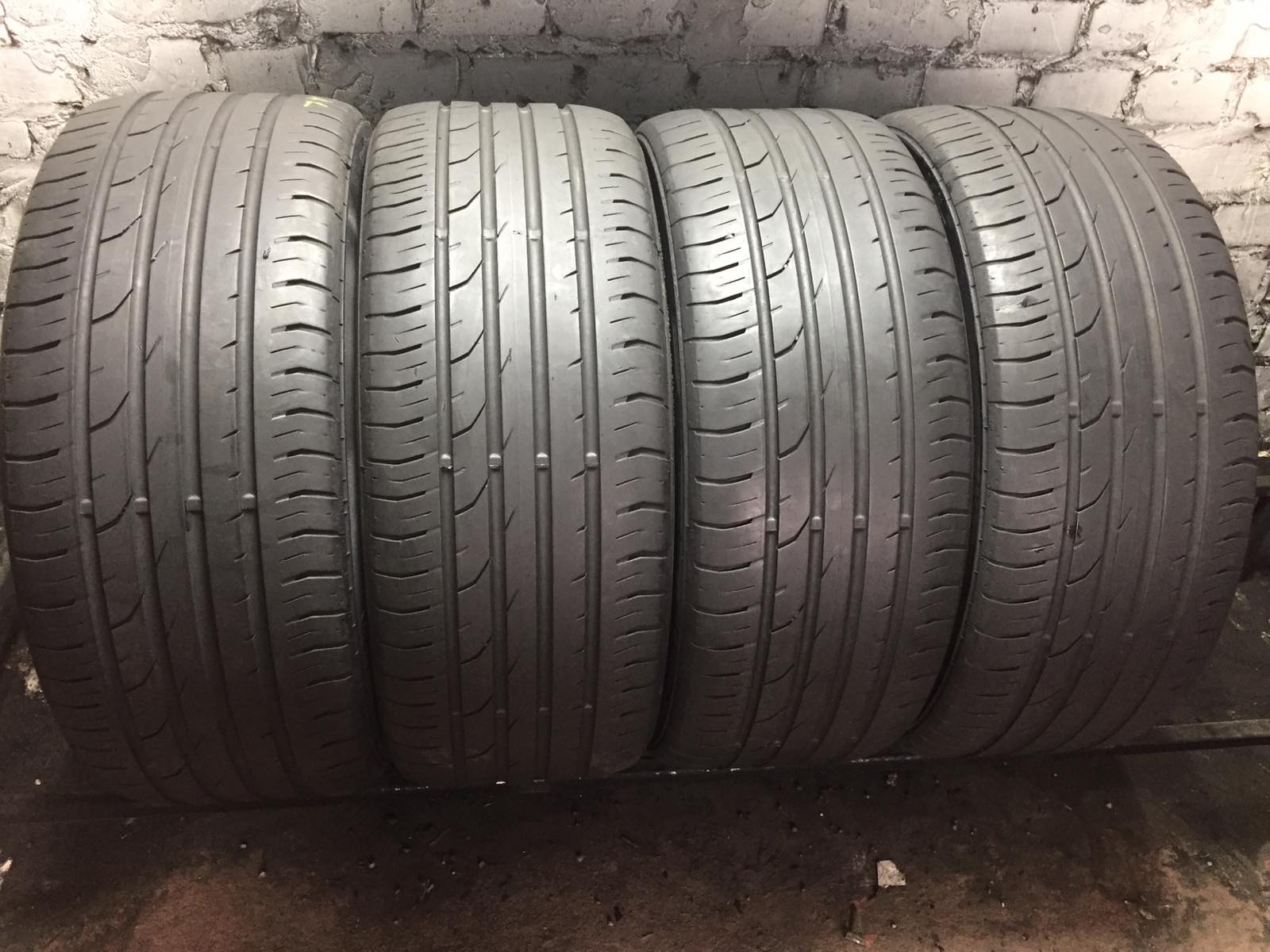 215/45 R16 Continental ContiPremiumContact 2