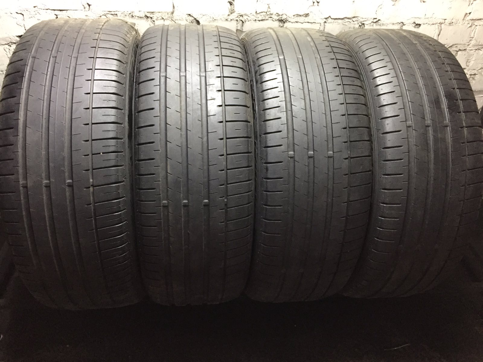 235/55 R19 Falken Azenis FK-510