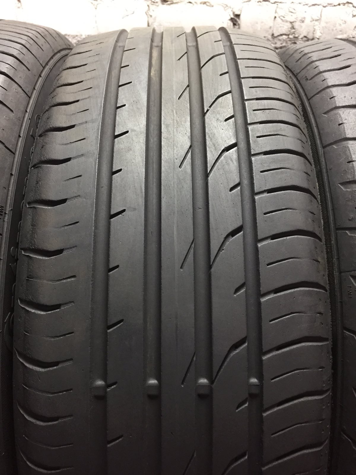 215/55 R18 Continental ContiPremiumContact 2