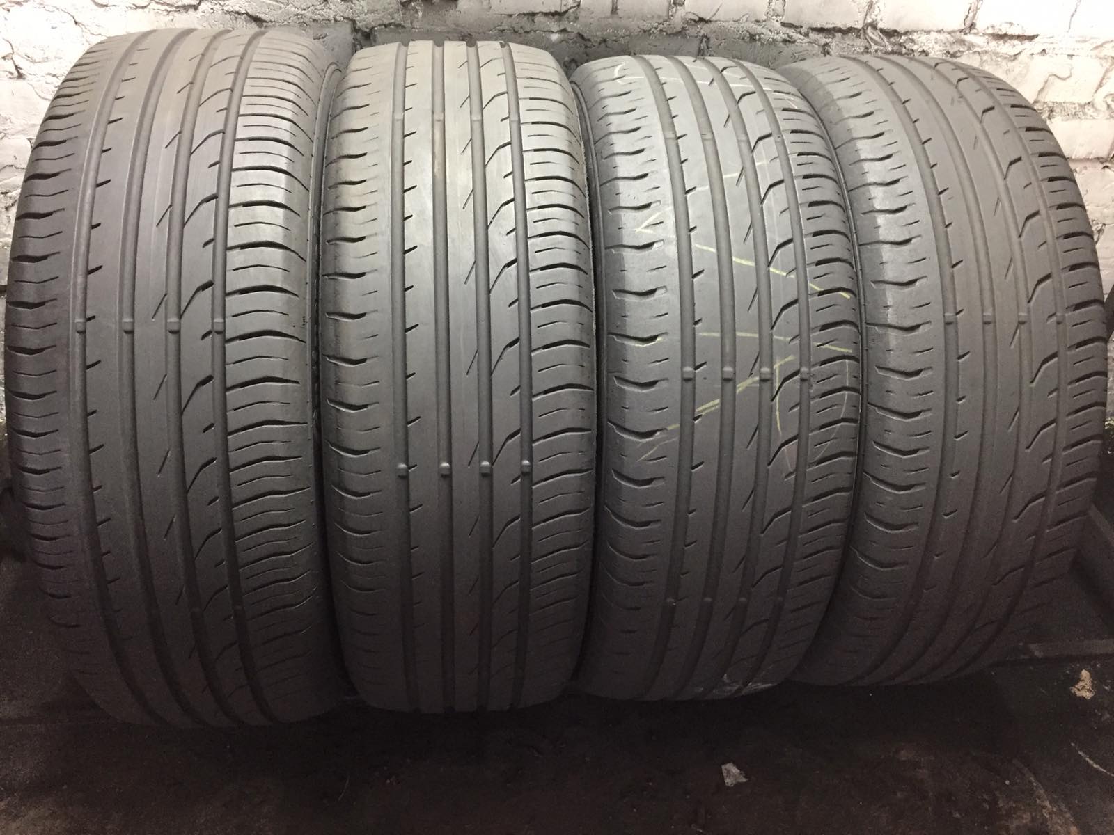 215/55 R18 Continental ContiPremiumContact 2