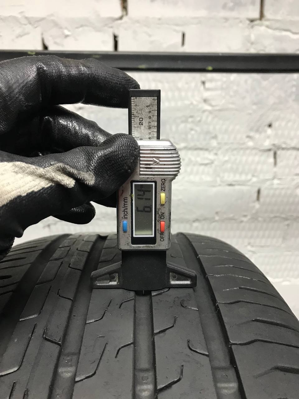 235/55 R18 Continental EcoContact 6