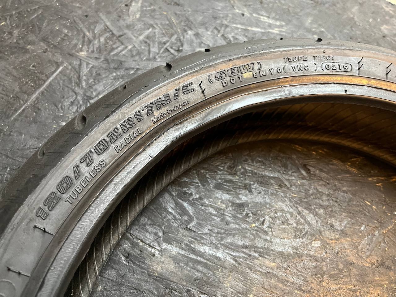 120/70 R17 Bridgestone Battlax Sport Touring T30F EVO