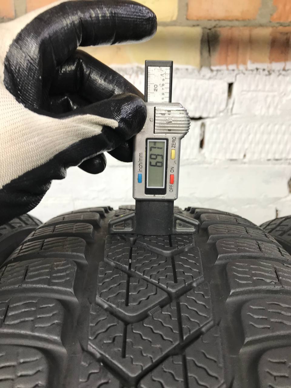 215/55 R17 Pirelli Winter SottoZero 3