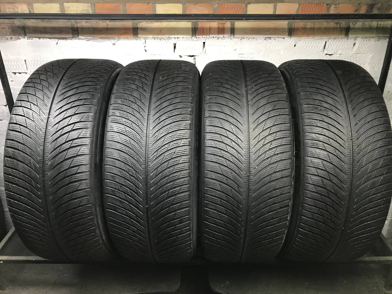 265/50 R19 Michelin Pilot Alpin 5 SUV