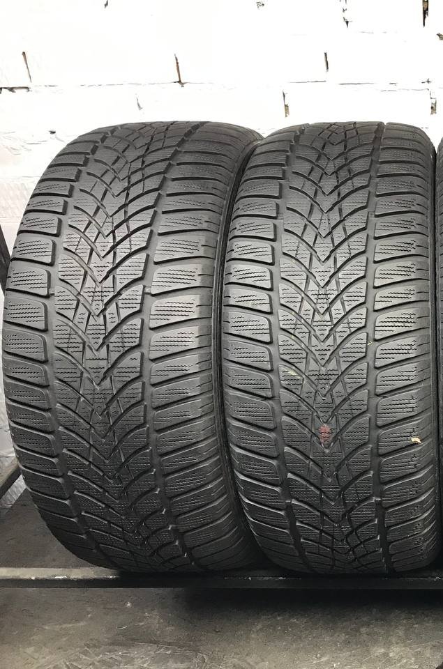 225/45 R17 Dunlop SP Winter Sport 4D