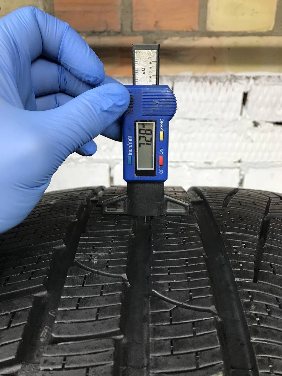295/30 R20 Pirelli Sottozero Winter 270 serie II