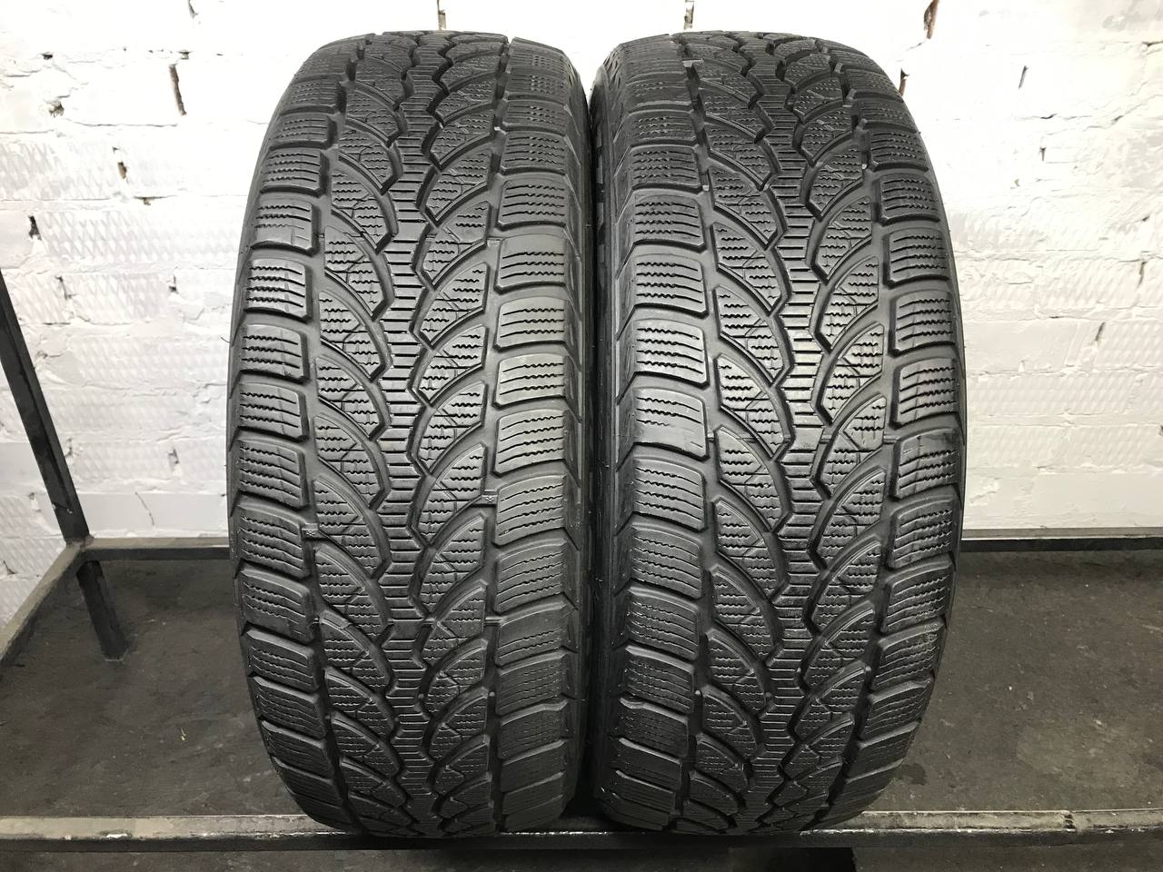 195/55 R16 Bridgestone Blizzak LM32