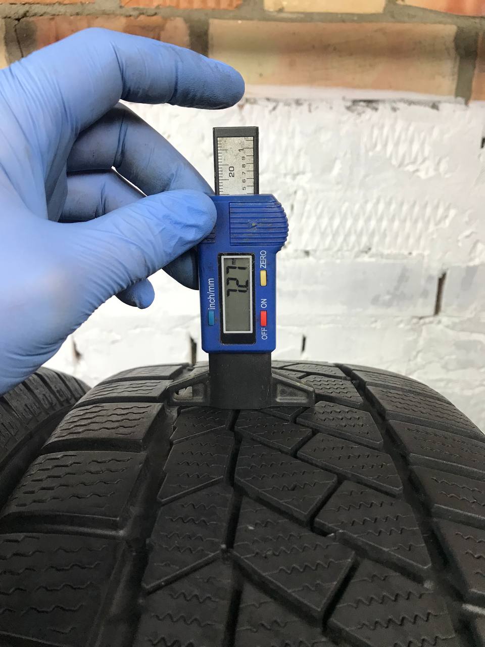 205/55 R17 Continental ContiWinterContact TS 830P