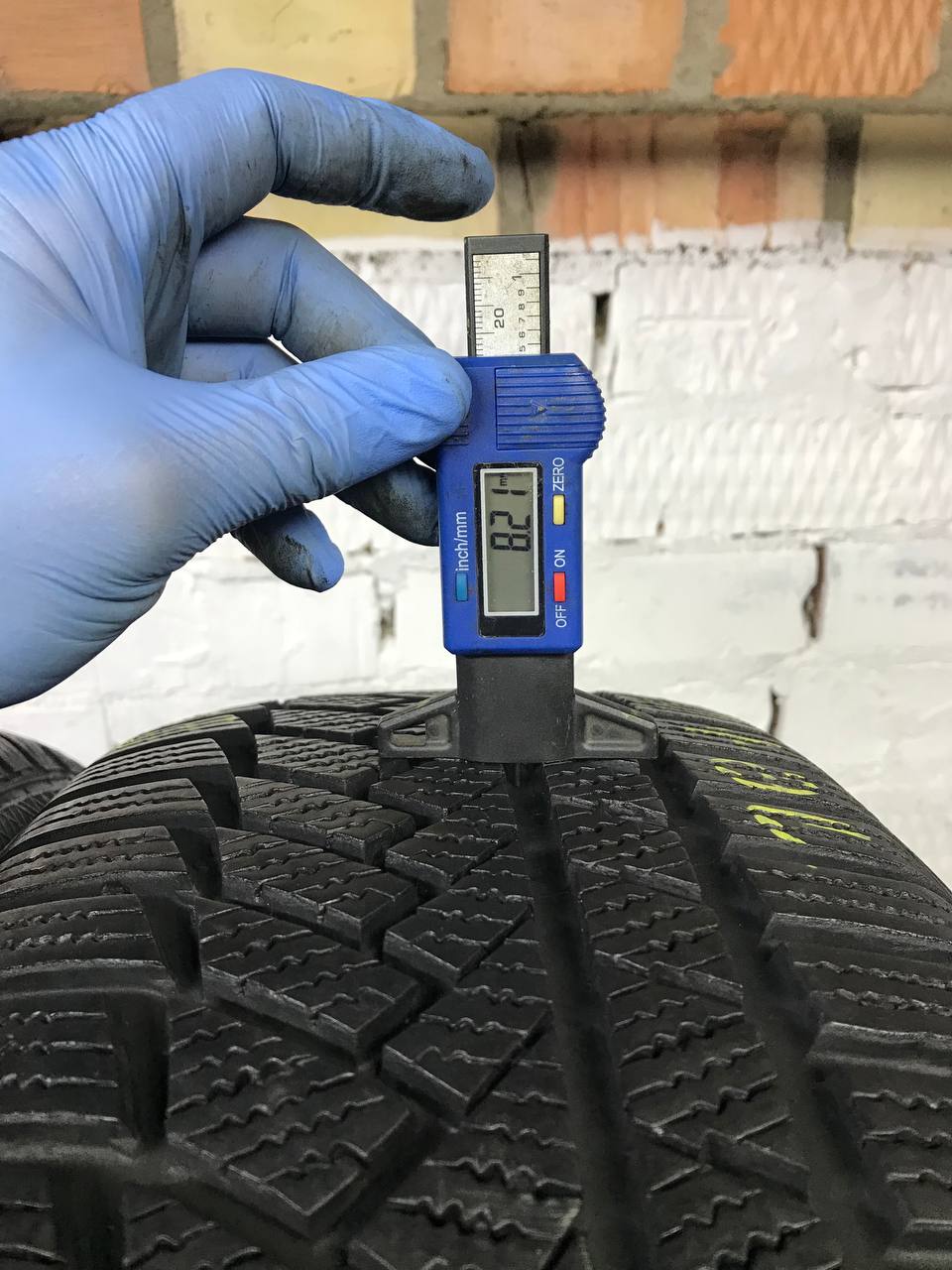 215/50 R18 Continental ContiWinterContact TS 830P