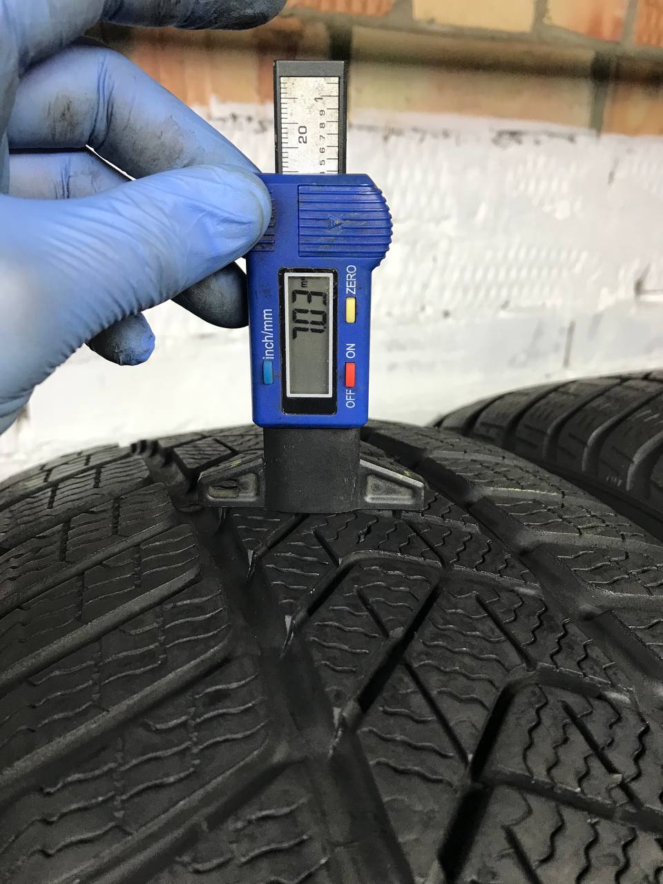 225/55 R17 Pirelli Winter SottoZero 3