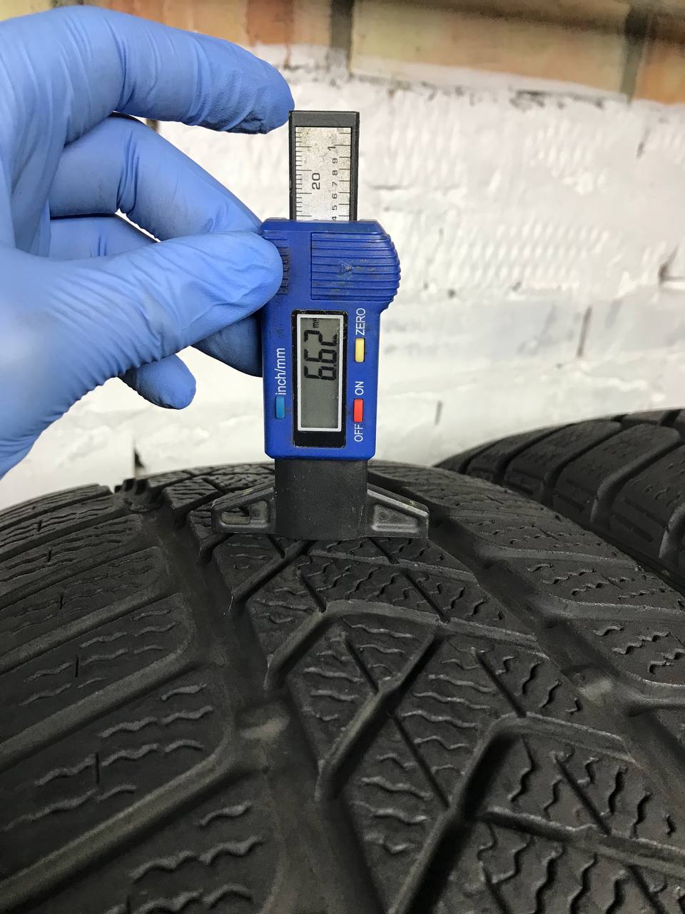 225/45 R18 Pirelli Winter SottoZero 3
