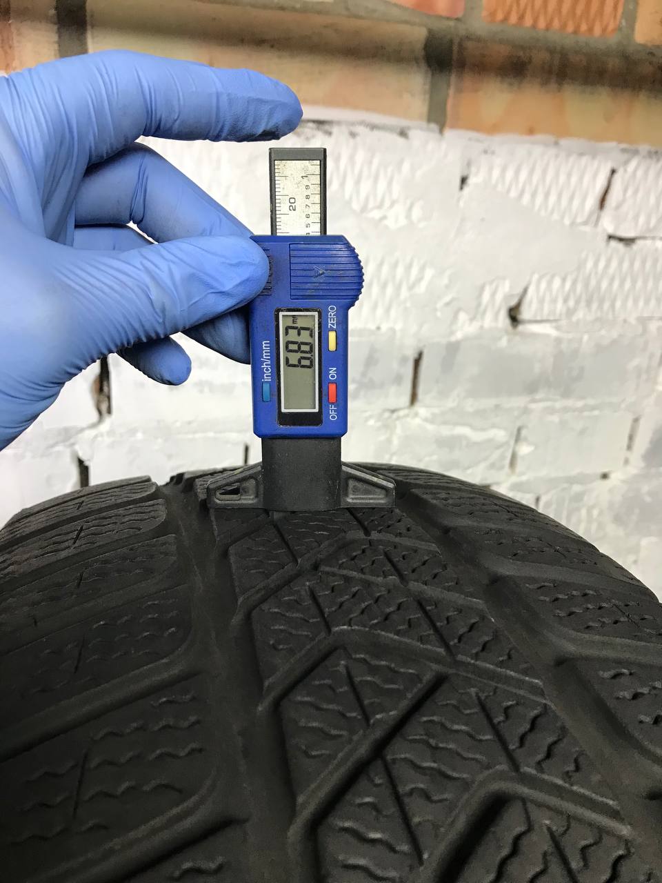 225/45 R18 Pirelli Winter SottoZero 3