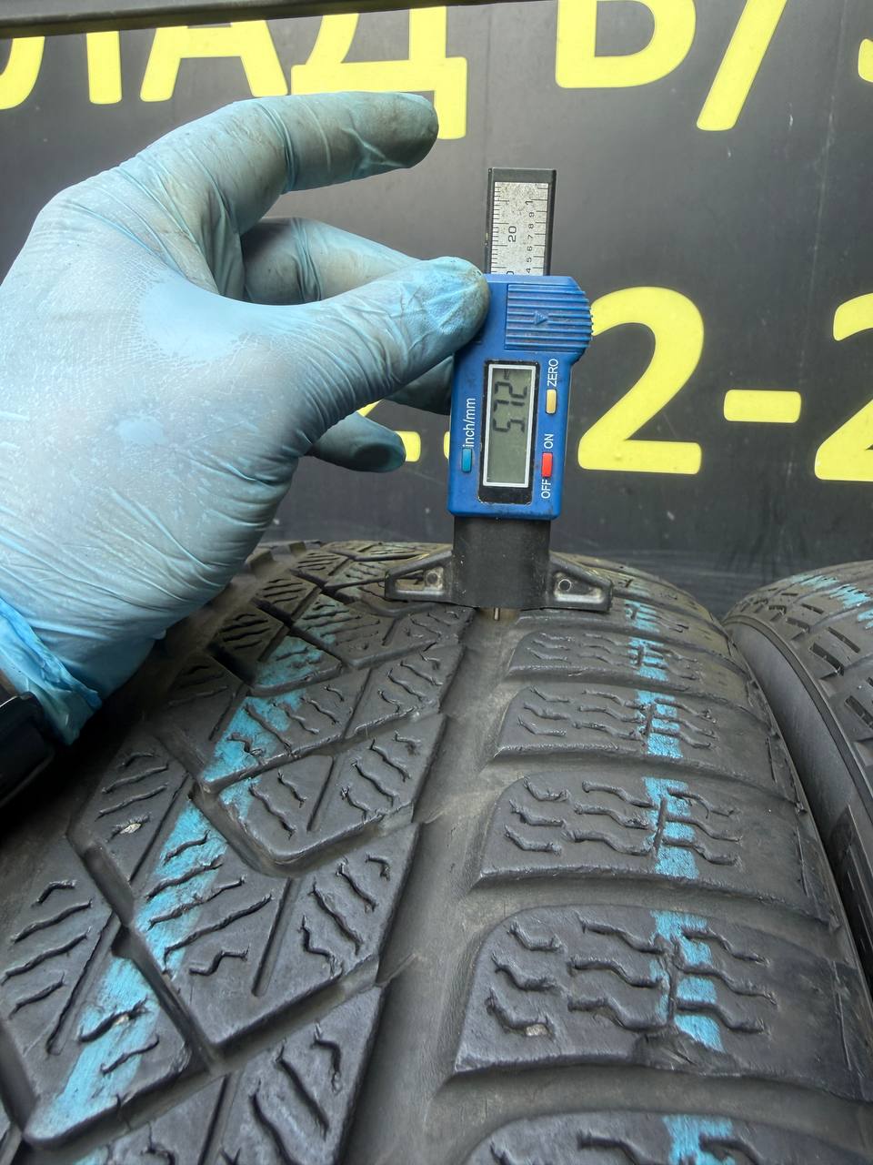 225/40 R19 Pirelli Winter SottoZero 3