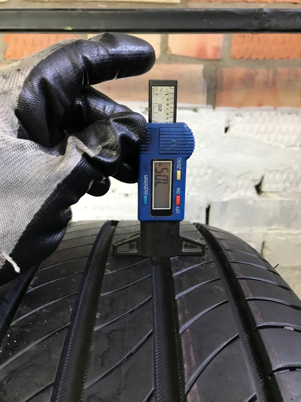235/45 R20 Michelin Primacy 4