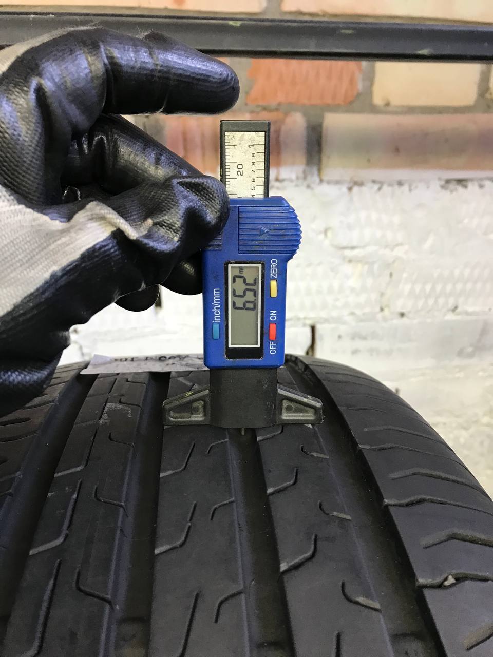 235/55 R18 Continental EcoContact 6