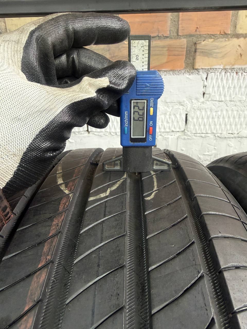 235/45 R20 Michelin Primacy 4