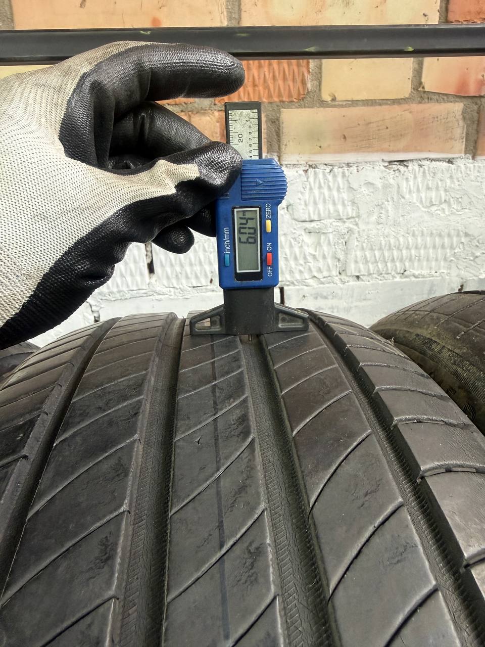 235/45 R20 Michelin Primacy 4