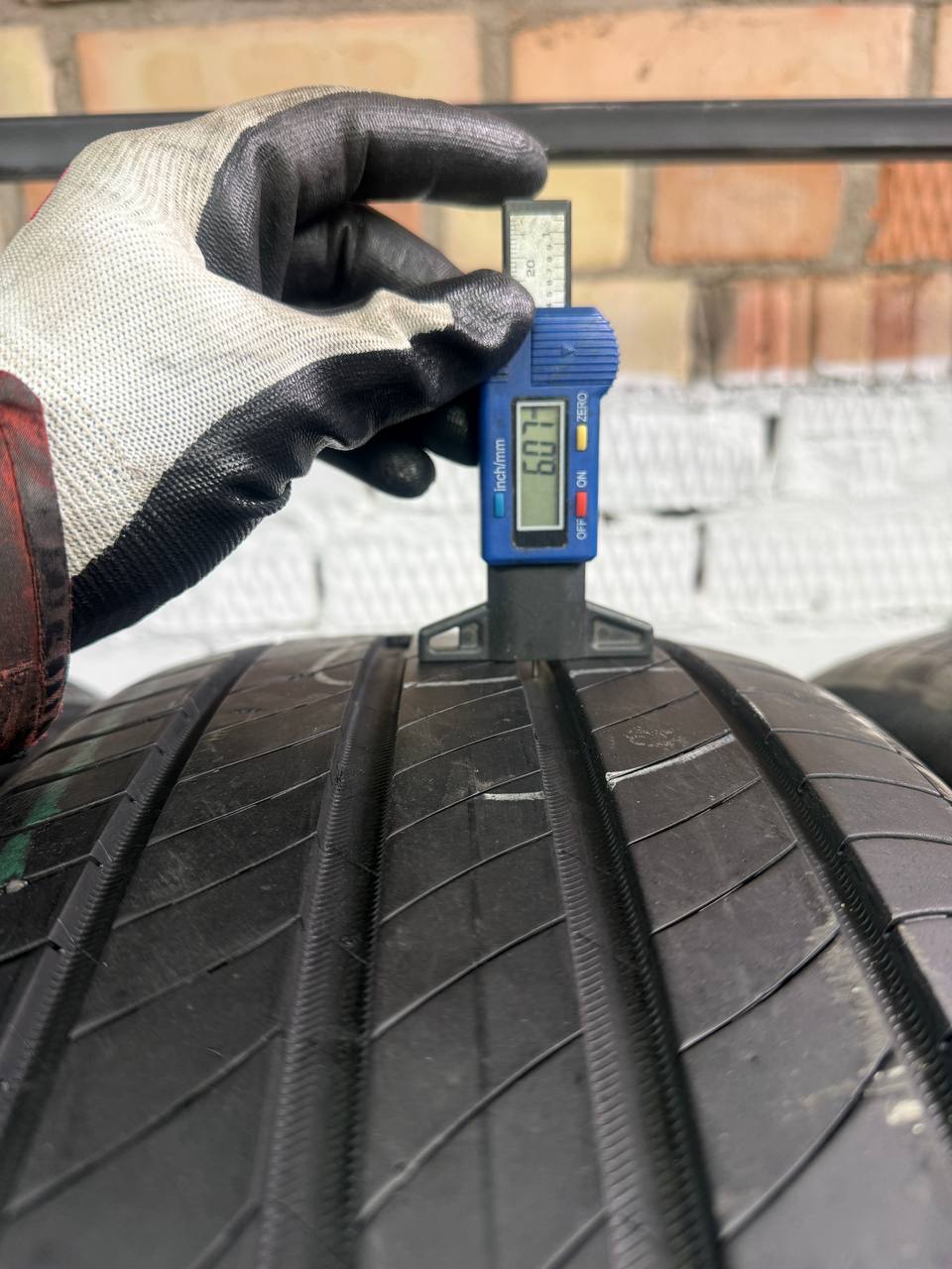 235/45 R20 Michelin Primacy 4