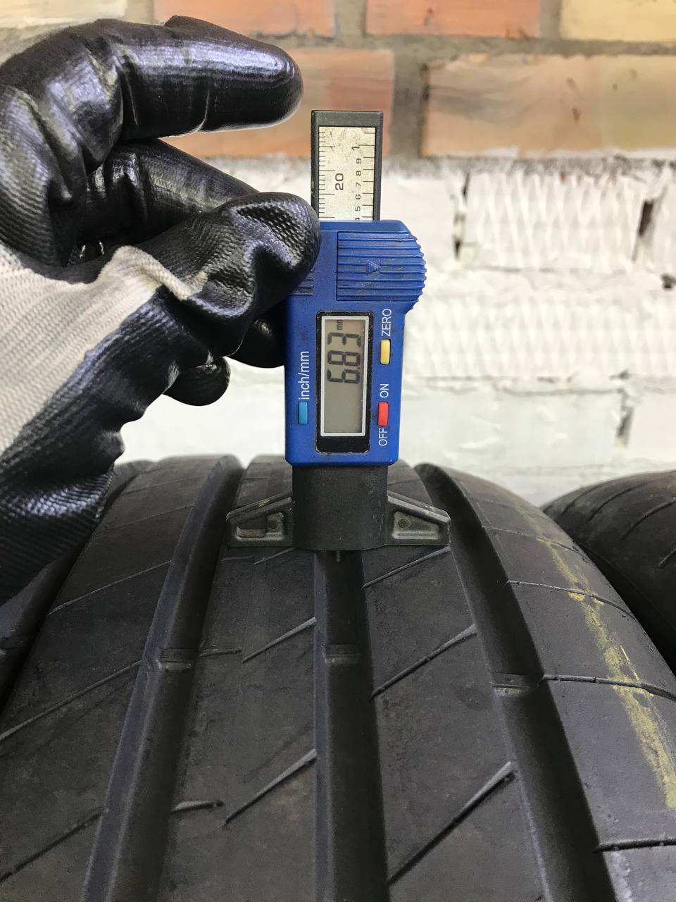 235/45 R19 Good Year Eagle F1 Asymmetric 6