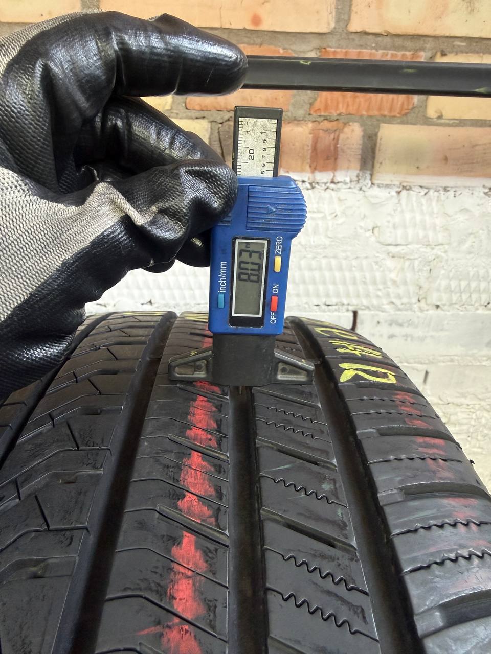 235/55 R19 Good Year Eagle F1 All Terrain