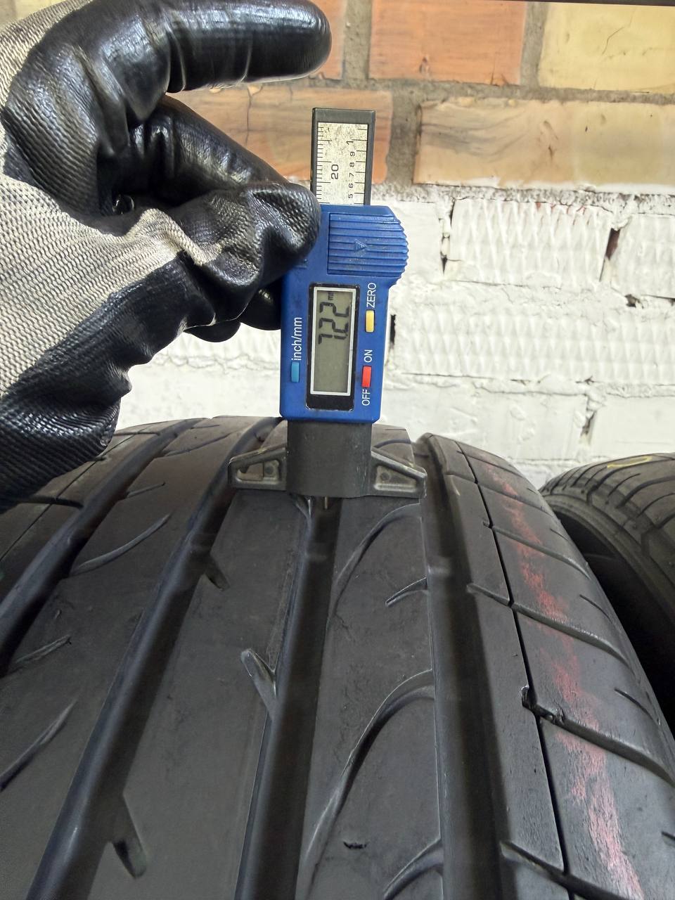 225/55 R18 Bridgestone Dueler H/P Sport