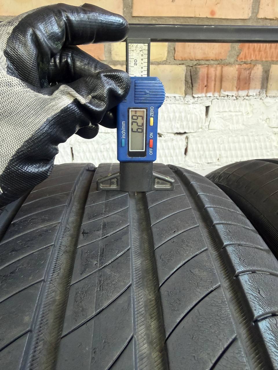 235/55 R19 Michelin Primacy 4