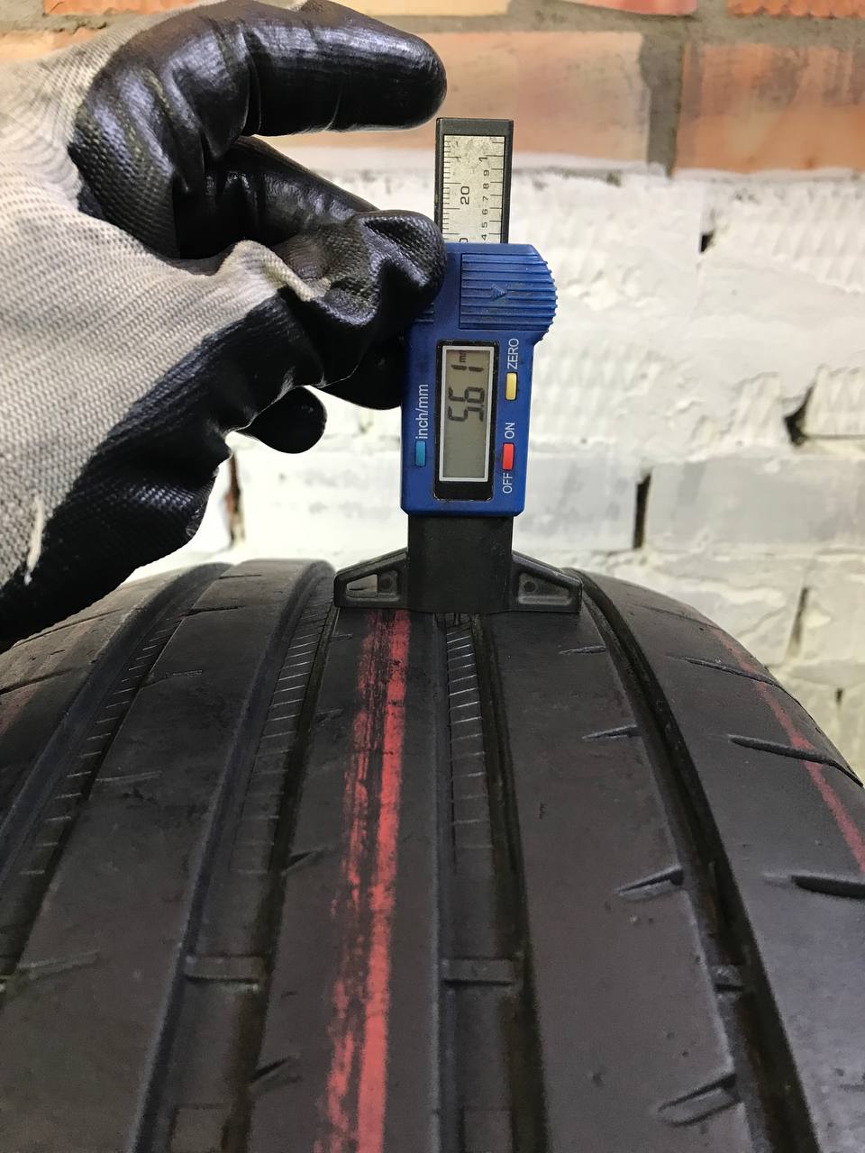 235/45 R19 Good Year Eagle F1 Asymmetric 3