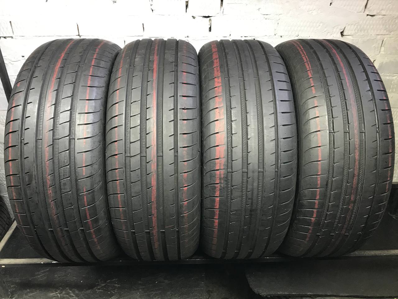 235/45 R19 Good Year Eagle F1 Asymmetric 3