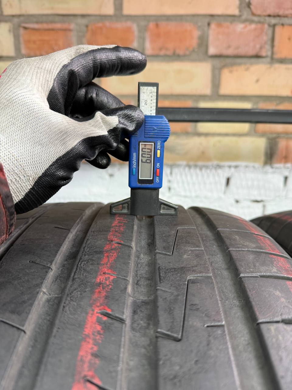 295/45 R20 Hankook Ventus S1 Evo Z