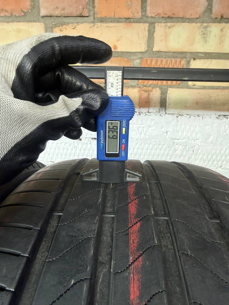 275/40 R22 Bridgestone Turanza 6