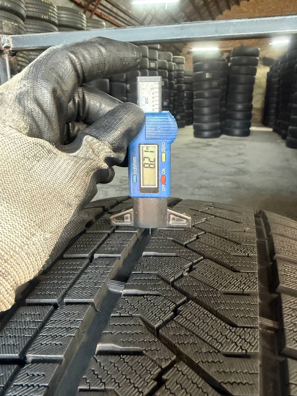 245/40 R20 Triangle Snowlink TWT02