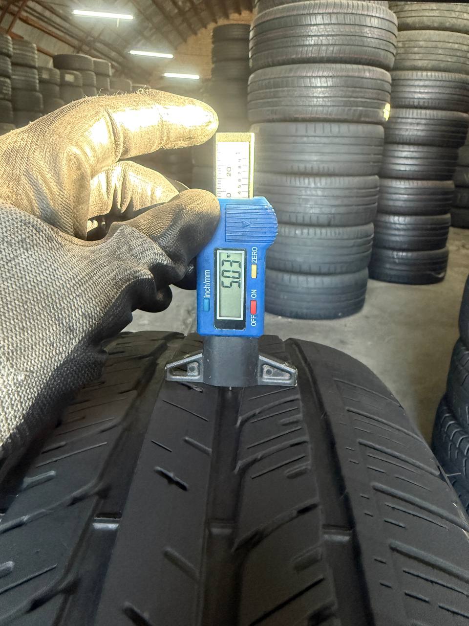 225/40 R19 Bridgestone Turanza LS100