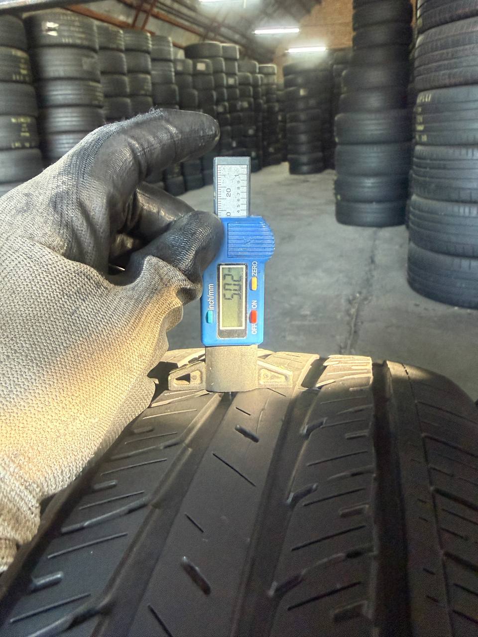 225/40 R19 Bridgestone Turanza LS100