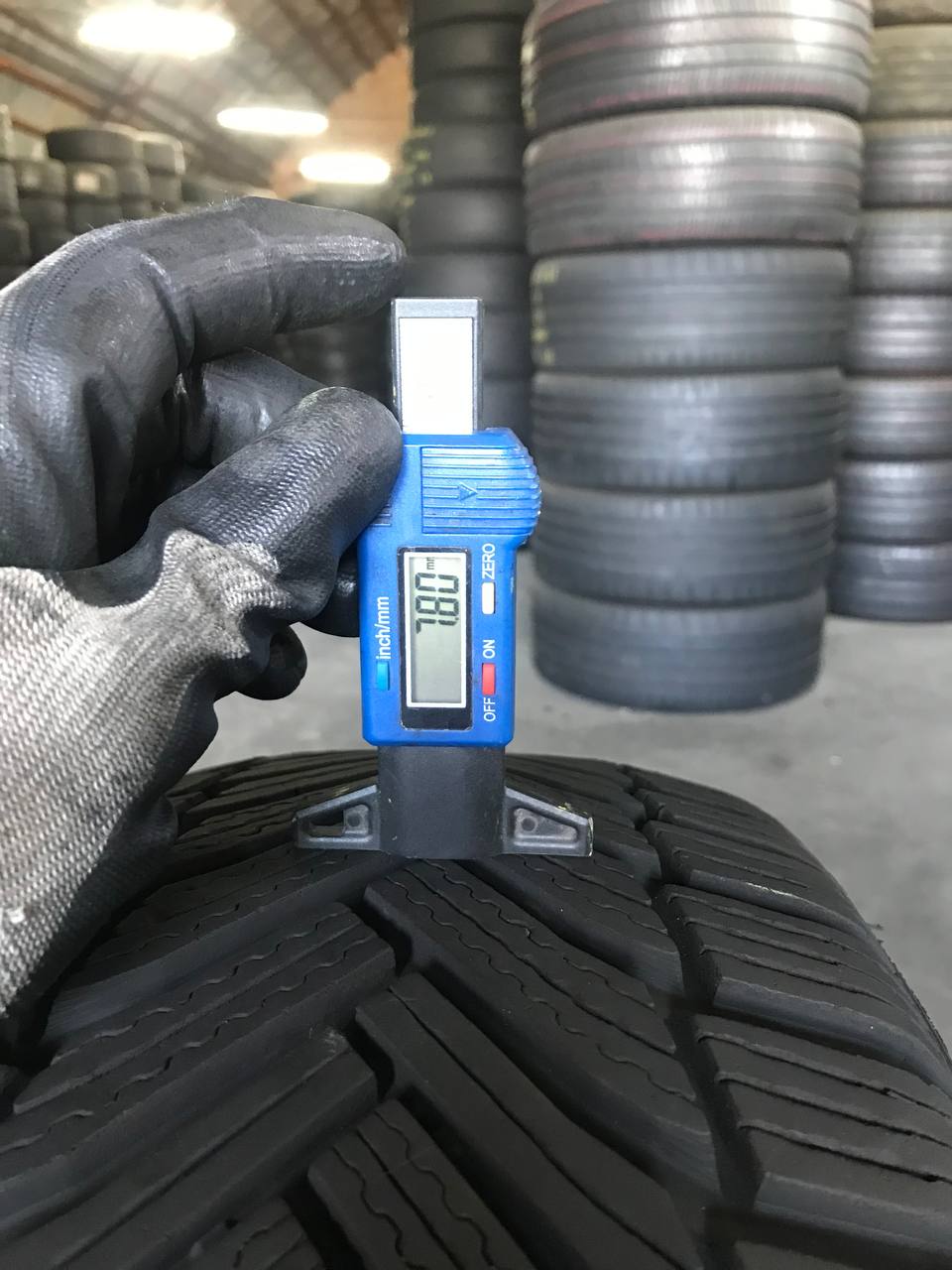 225/45 R17 Michelin Alpin 6
