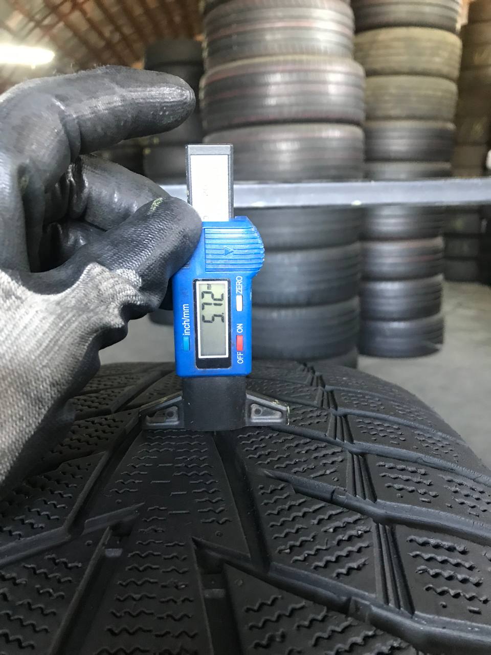 285/50 R20 Hankook Winter I*Cept X