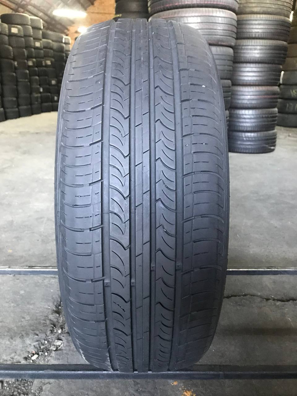 225/60 R17 Roadstone Classe Premiere CP 672