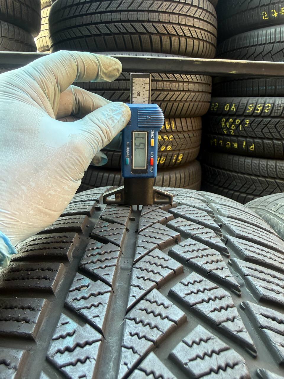 235/50 R20 Continental WinterContact TS 850P