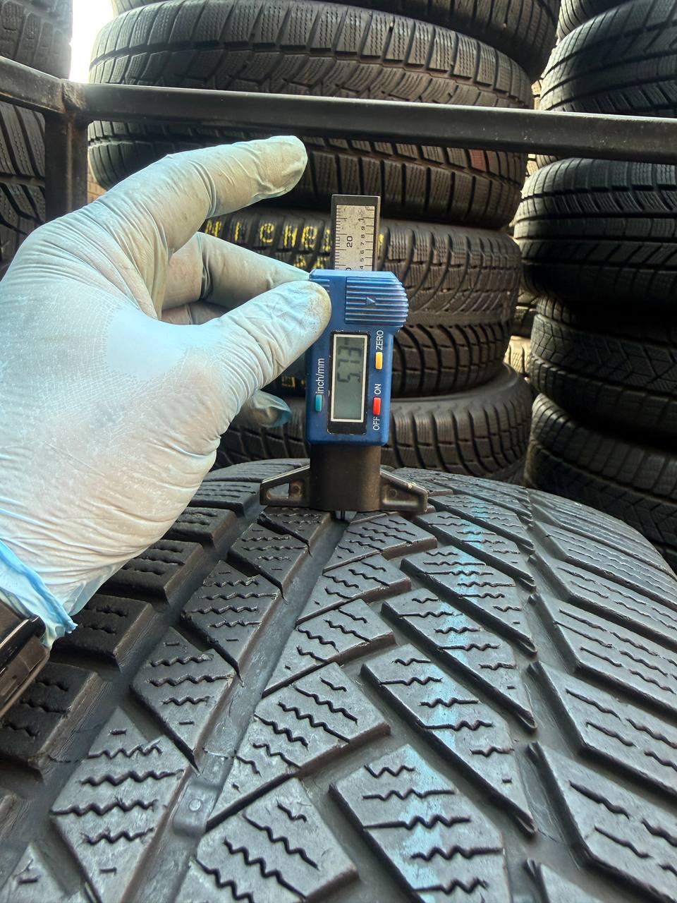 235/50 R19 Continental WinterContact TS 850P
